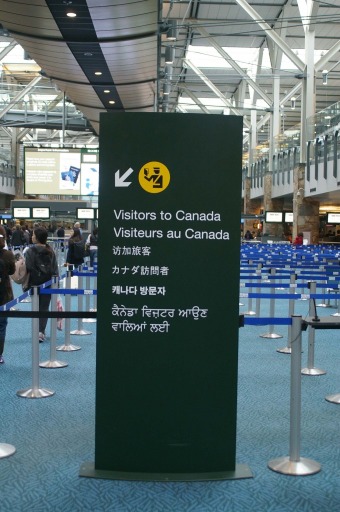 are dogs allowed in yvr arrivals